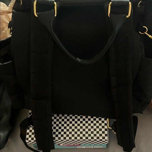 Skip Hop Professional Black Backpack (Diaper bag) with Gold Accents - Picture 8 of 9